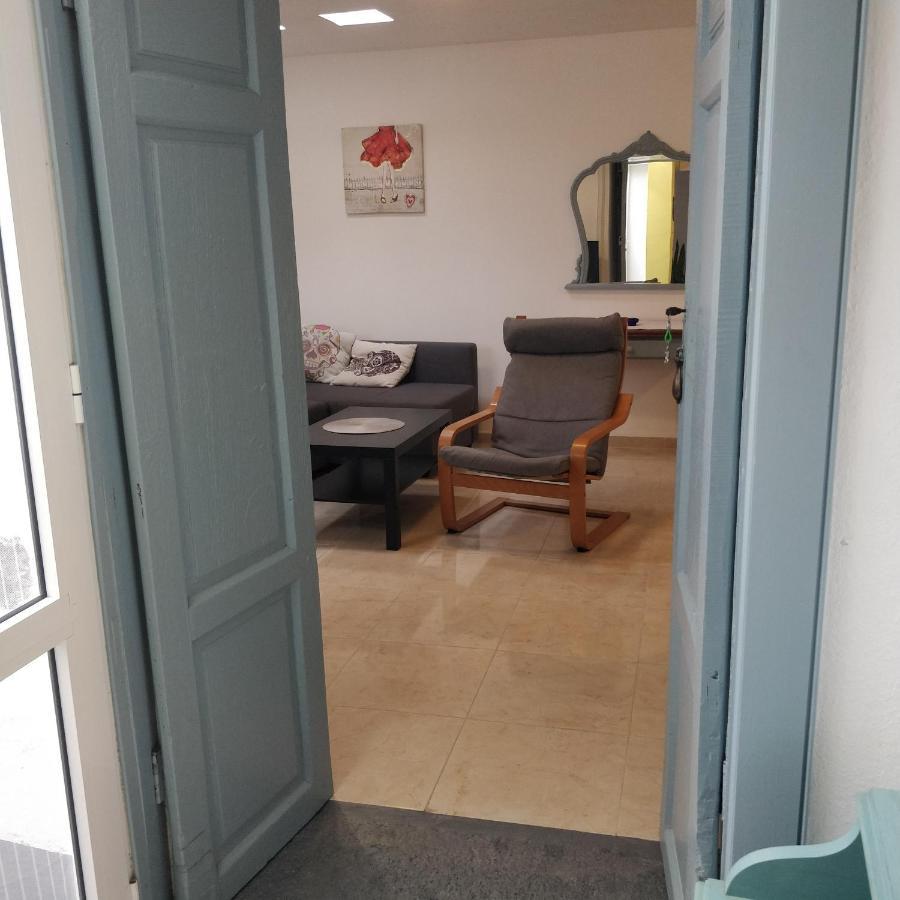 One Bedroom Apartment In タサコルテ エクステリア 写真