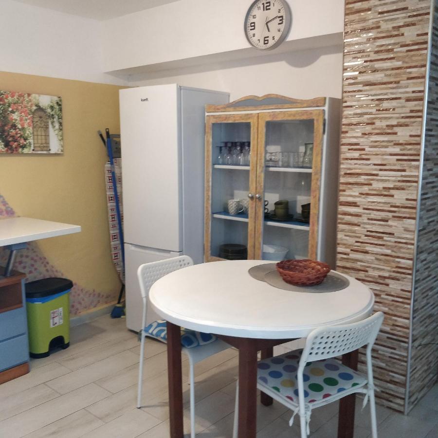 One Bedroom Apartment In タサコルテ エクステリア 写真